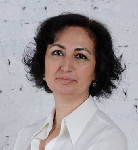 Психолог Индира Даурова